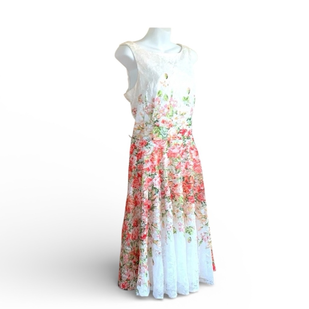 Floral White and Coral Sleeveless Maxi Dress